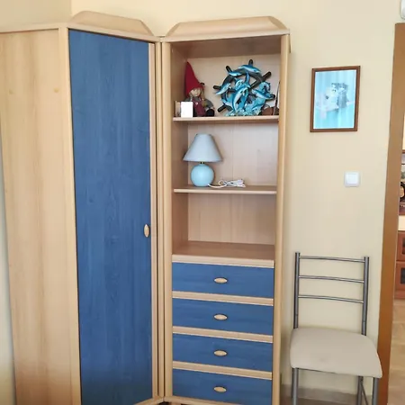 на море с собственным бассейном и подземным гаражом *