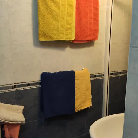 на море с собственным бассейном и подземным гаражом Apartment *